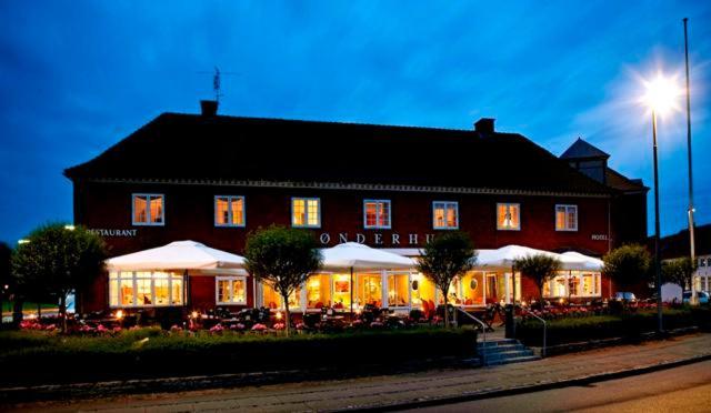 Hotel Tonderhus Exterior photo
